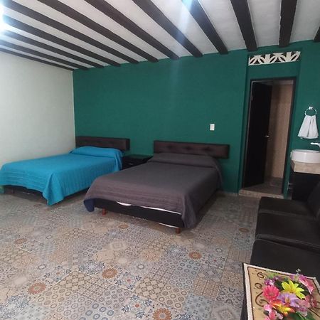 Apartament Casa Mama Bety Valladolid  Zewnętrze zdjęcie